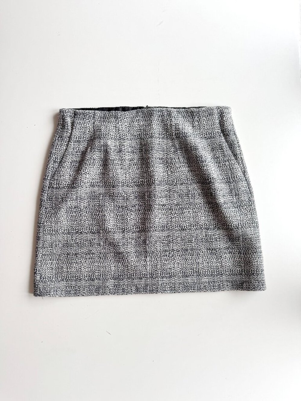Aritzia BABATON Kinsley Black White Cotton Linen Tweed Mini Skirt, Size 12
